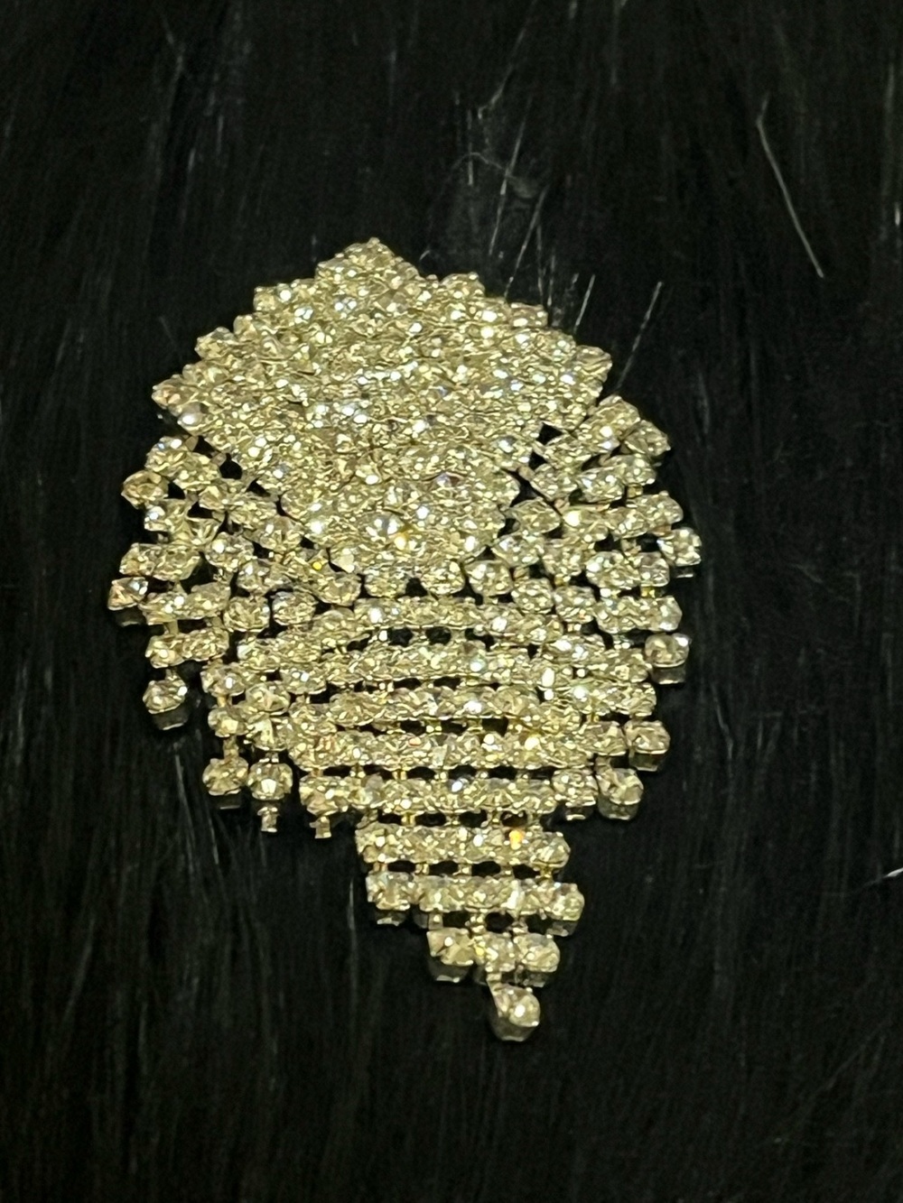 Vintage Cascading Rhinestone Brooch - Picture 2 of 8
